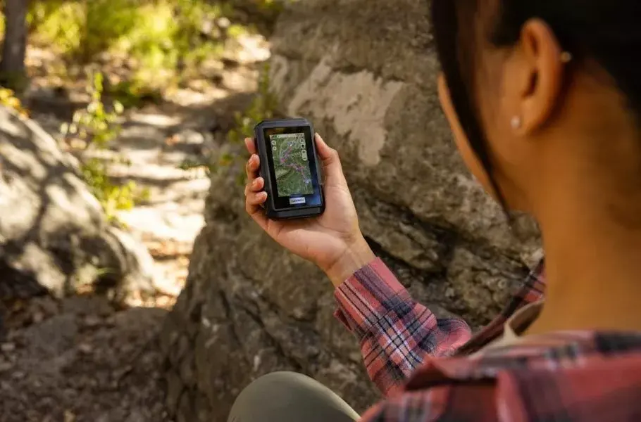 Garmin eTrex Touch: GPS Navigation with a Month-Long Battery